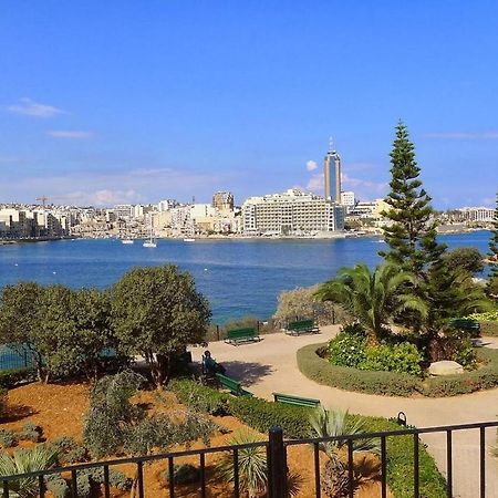 Appartement Picturesque Sliema Pad Steps From The Seafront Extérieur photo