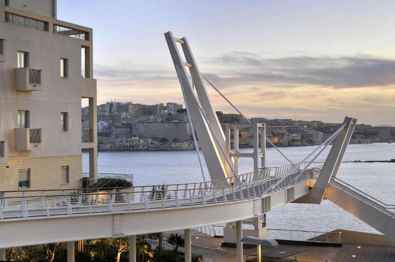 Appartement Picturesque Sliema Pad Steps From The Seafront Extérieur photo