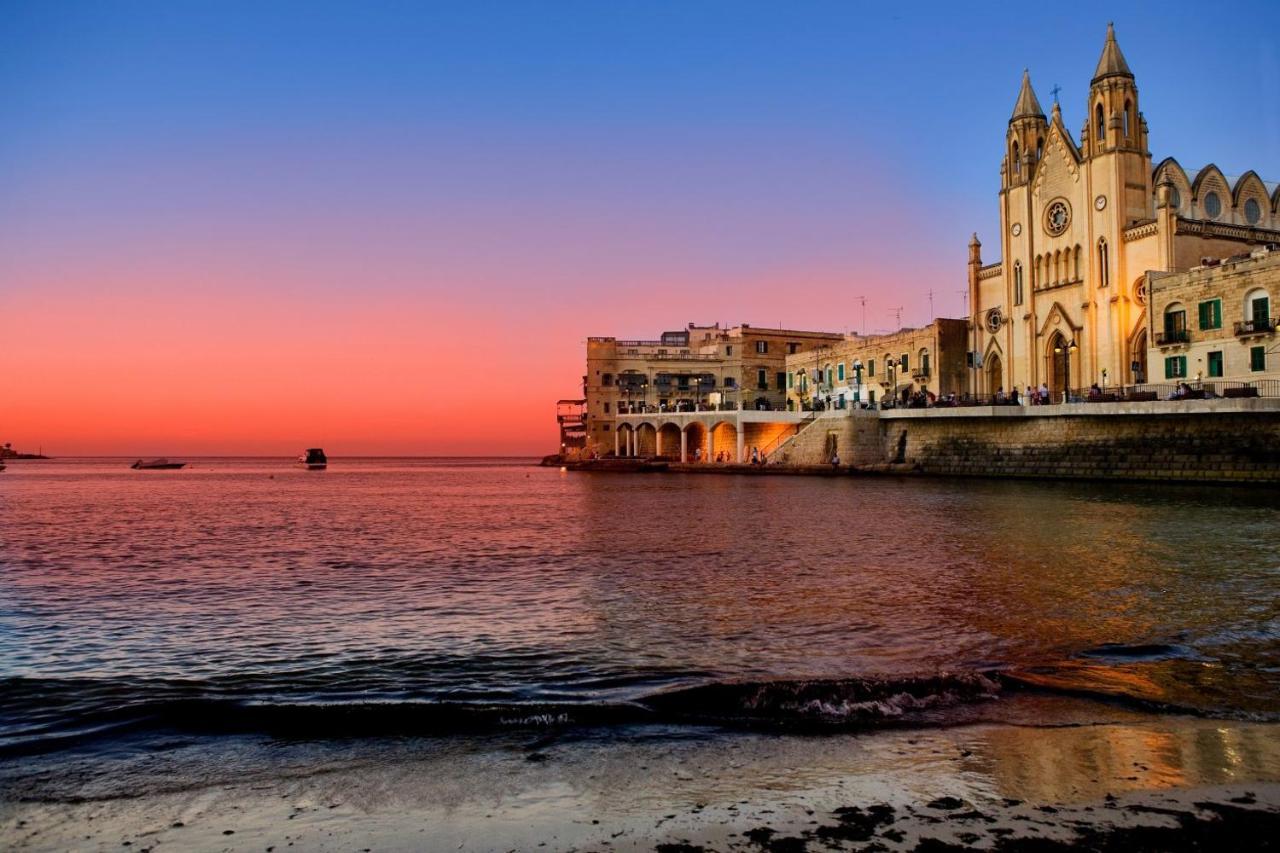 Appartement Picturesque Sliema Pad Steps From The Seafront Extérieur photo
